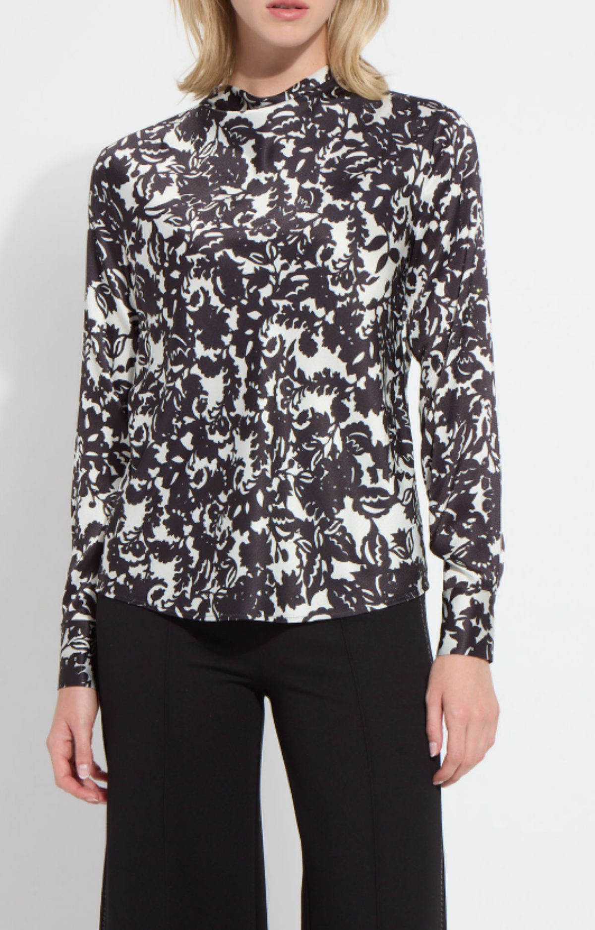 Black/White Floral Blouse