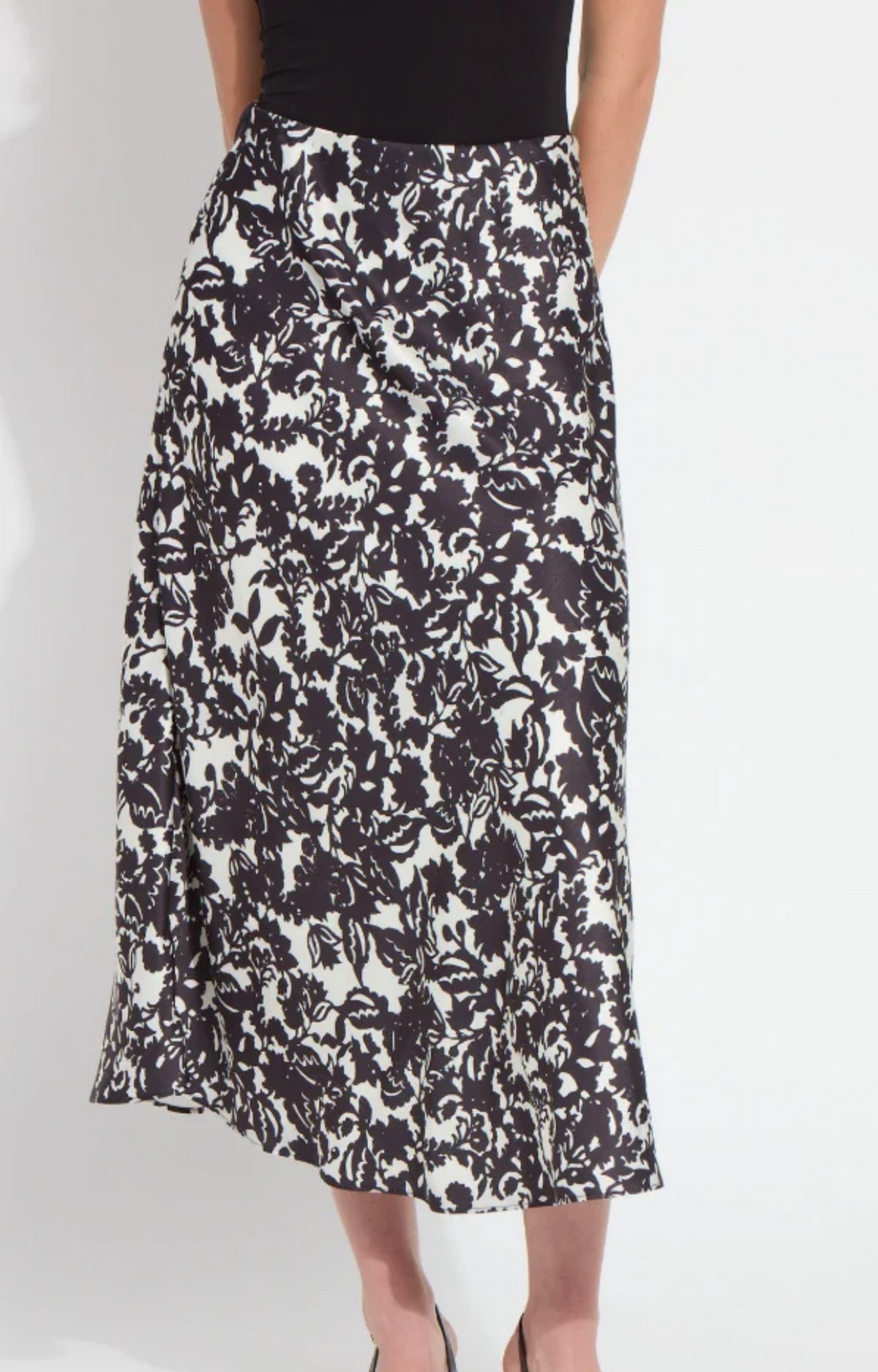 Black/White Floral Skirt