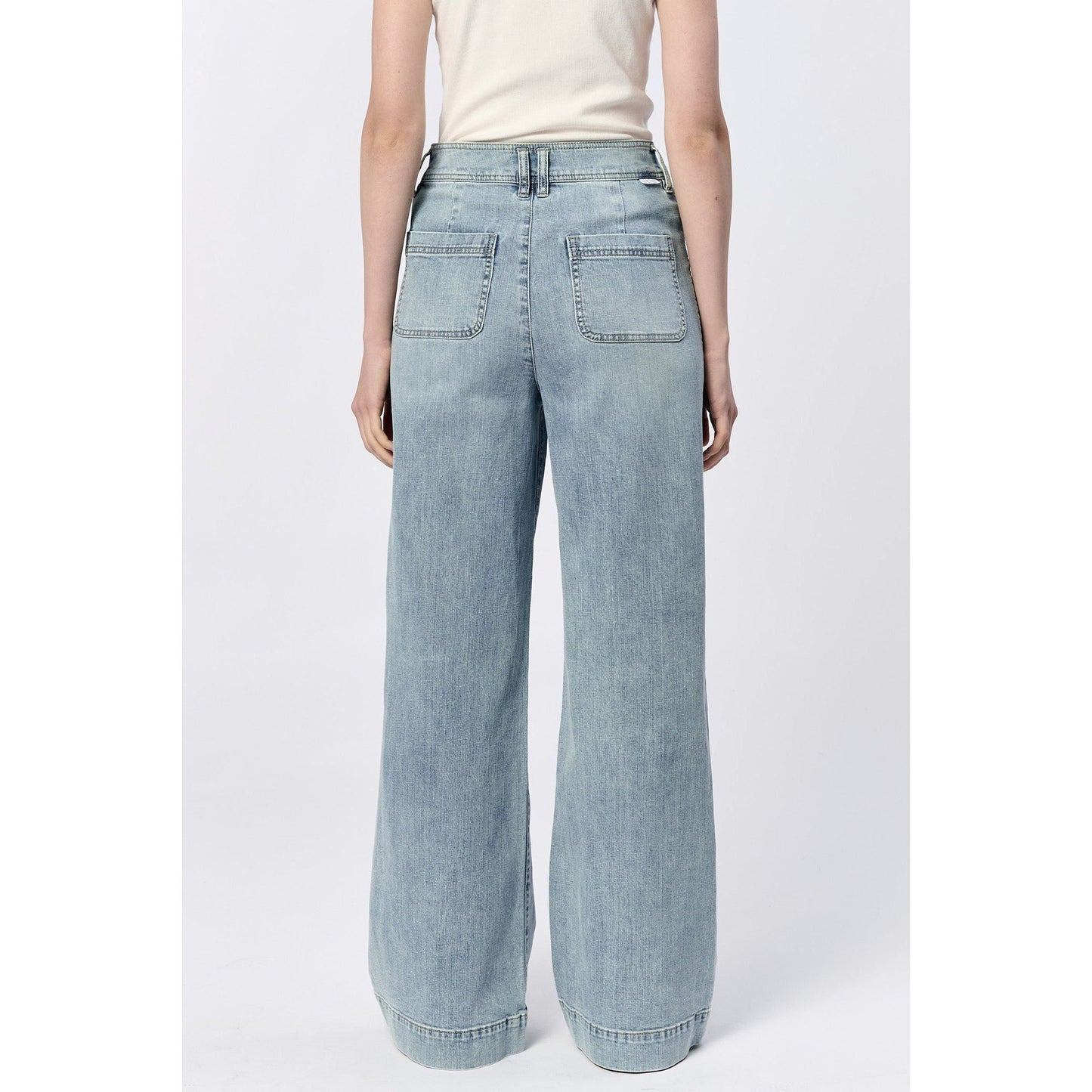 Light Wash Flower Button Jeans