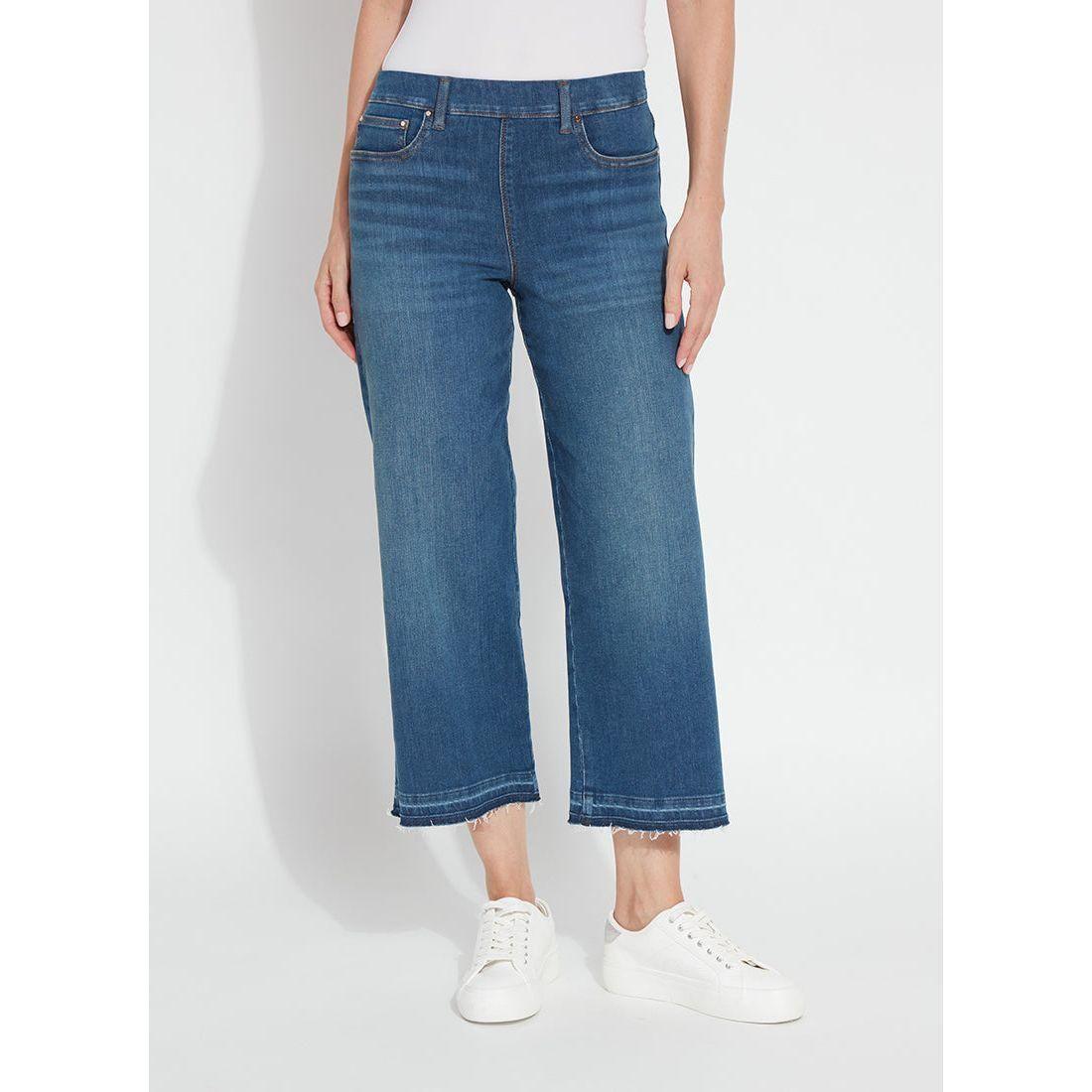 Medium Wash Stretch Cropped Jeans