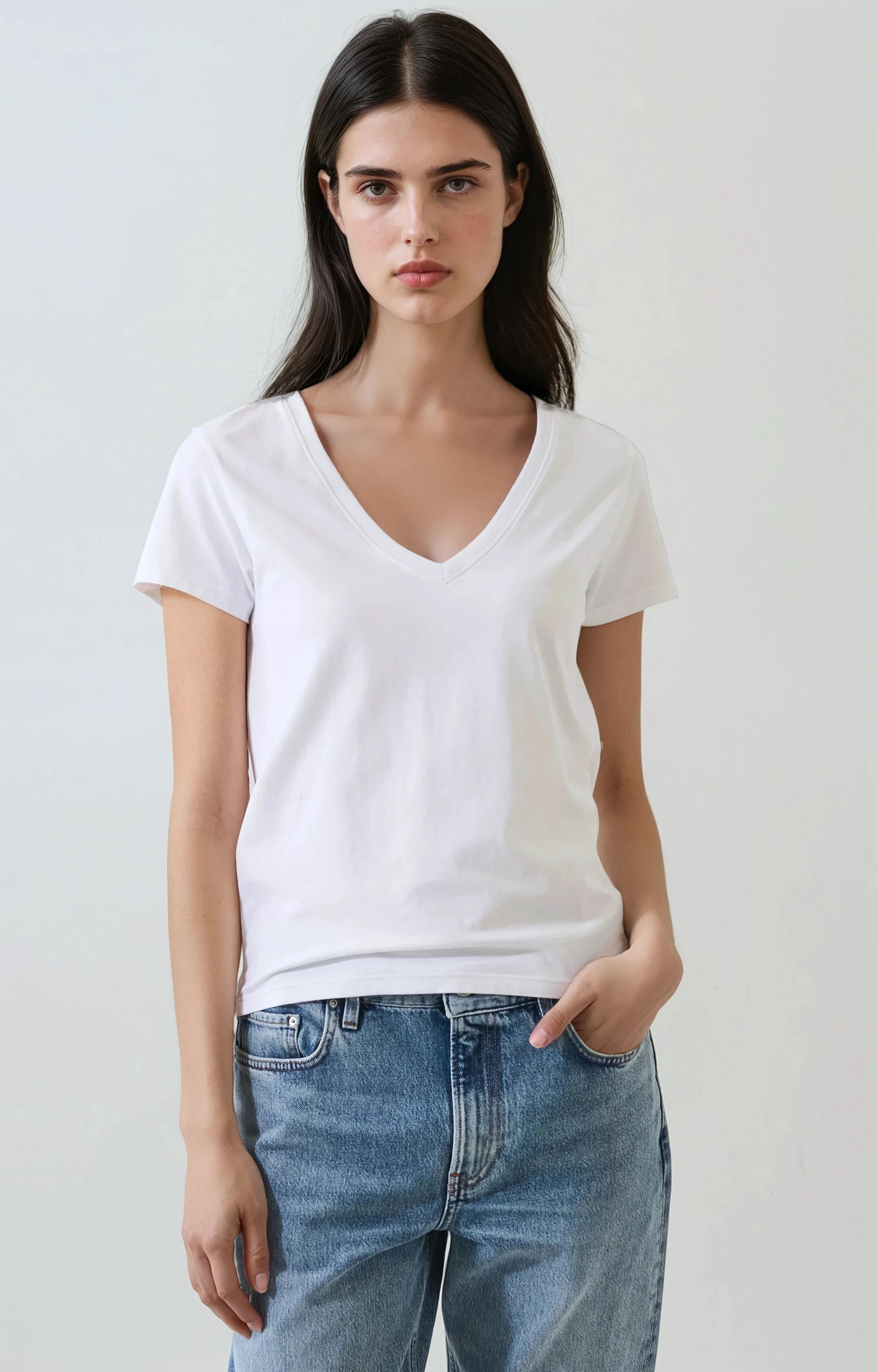 White Fitted V-Neck T-Shirt