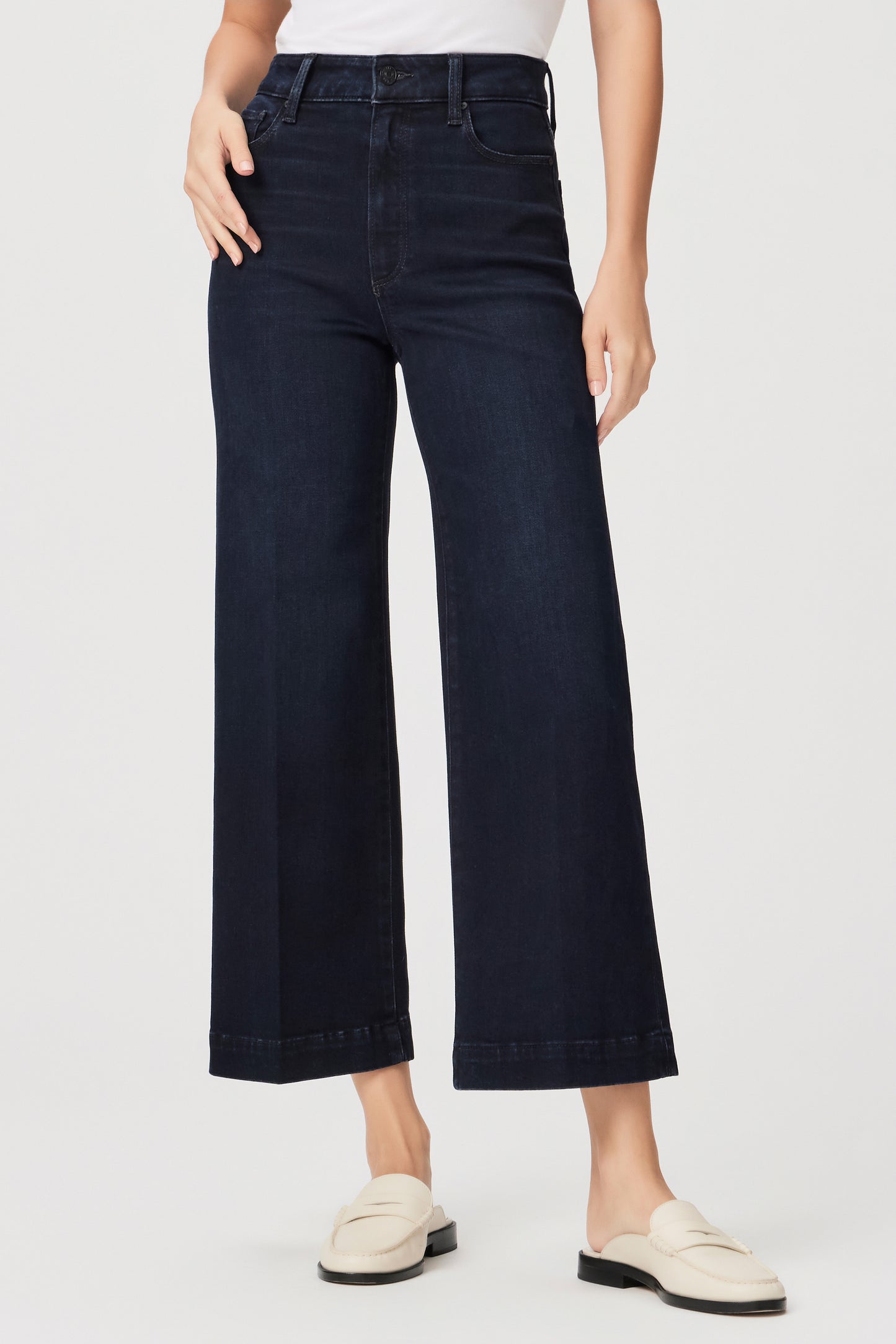 Anessa Ultra Dark Wash Cropped Jeans
