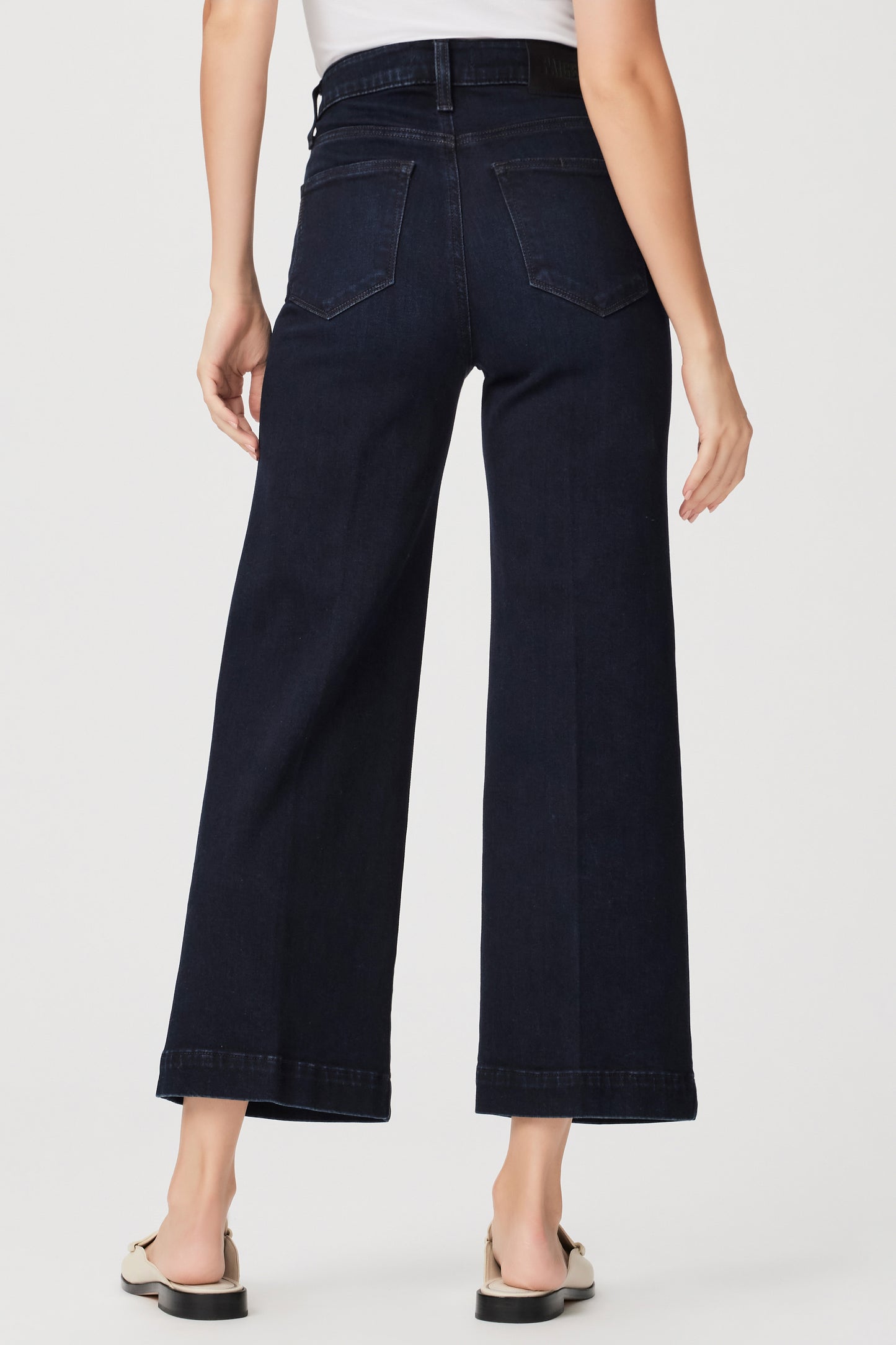Anessa Ultra Dark Wash Cropped Jeans