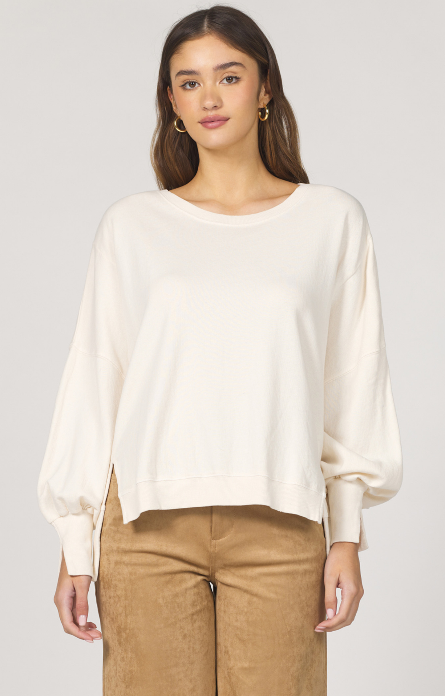 Cream Split Sleeve Pullover Sweatshirt