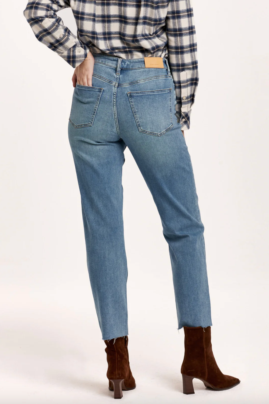 Medium Wash Fray Hem Jeans